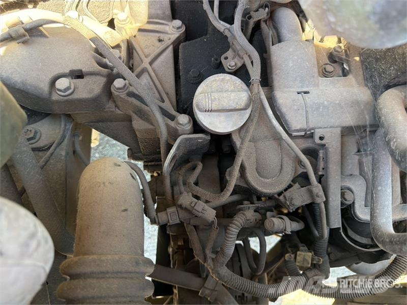 Renault Master dCi 90 4x2 Camion Benne Dump Truck شاحنات قلابة