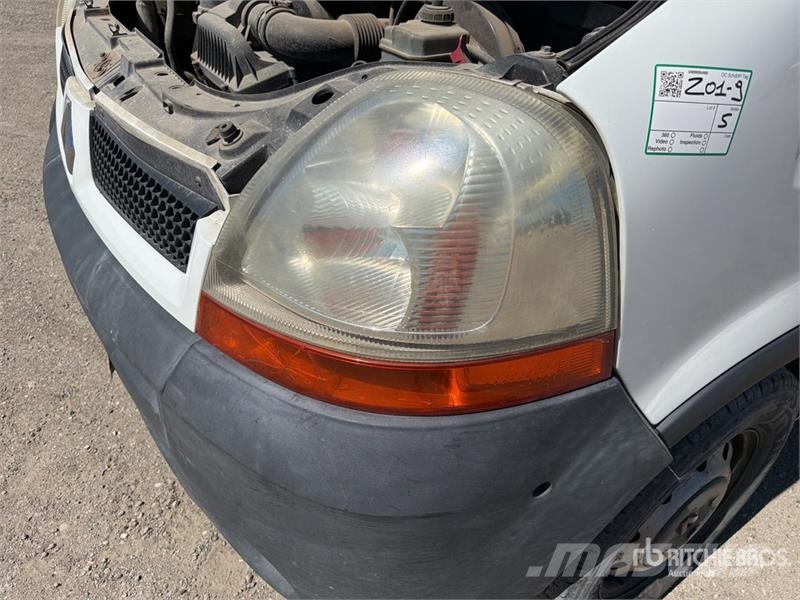 Renault Master dCi 90 4x2 Camion Benne Dump Truck شاحنات قلابة
