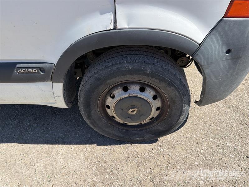 Renault Master dCi 90 4x2 Camion Benne Dump Truck شاحنات قلابة