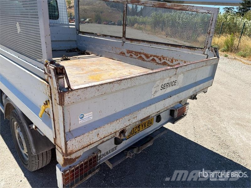 Renault Master dCi 90 4x2 Camion Benne Dump Truck شاحنات قلابة