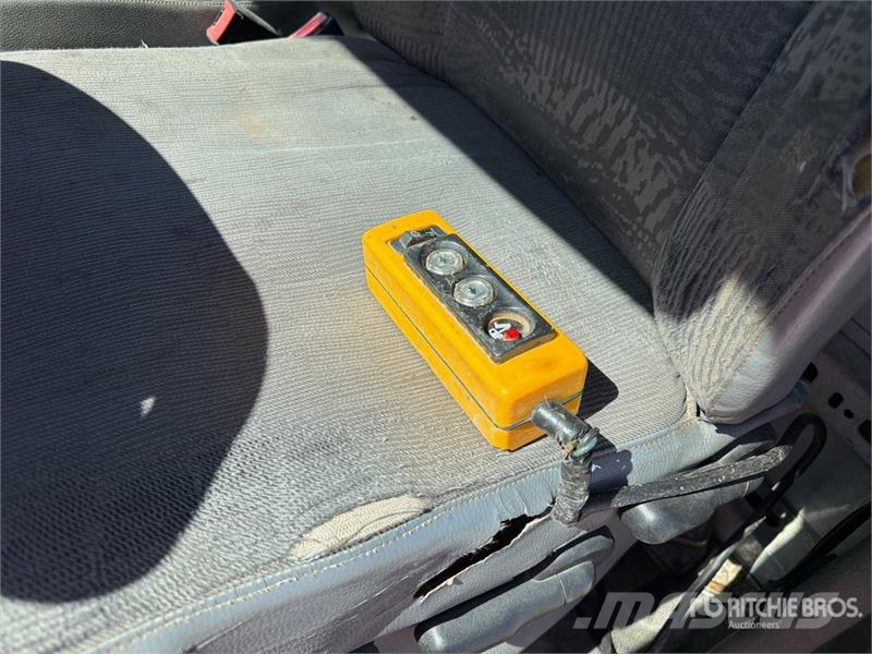 Renault Master dCi 90 4x2 Camion Benne Dump Truck شاحنات قلابة