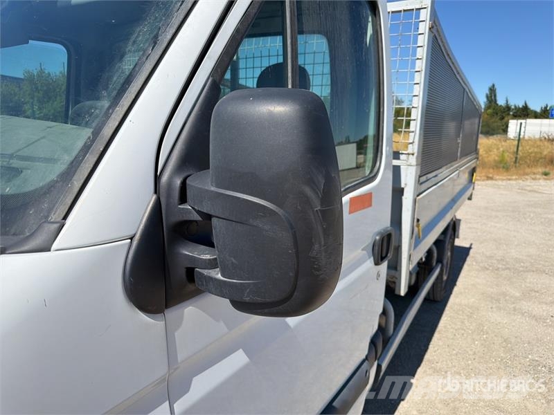 Renault Master dCi 90 4x2 Camion Benne Dump Truck شاحنات قلابة