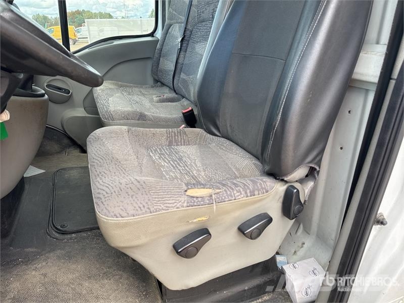 Renault Master DCI120 Vehicule Utilitaire Cargo Van (Inope شاحنة مقفلة