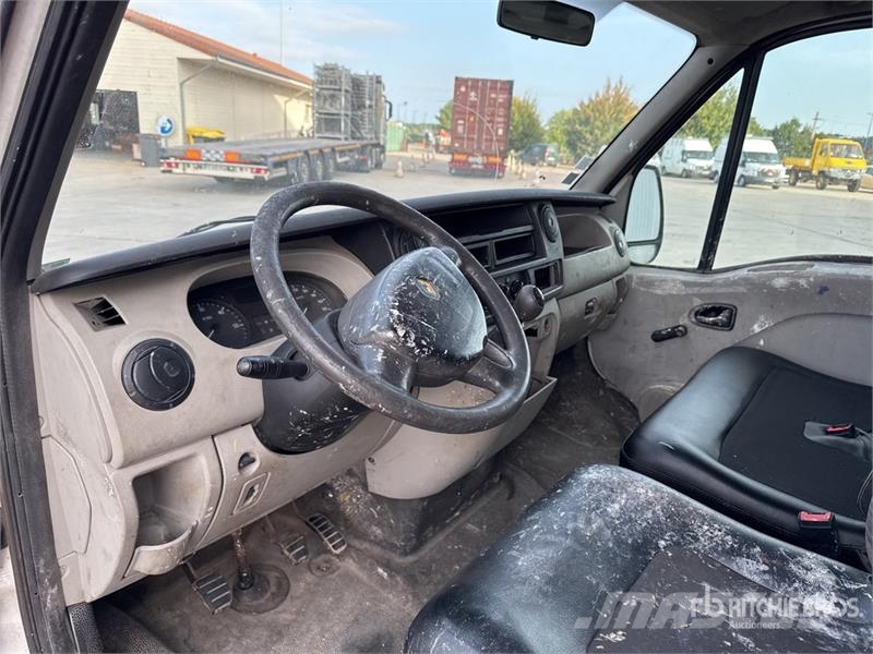 Renault Master dCi120 Camion Plateau Flatbed Truck Pritschenwagen/Pritschenwagen mit Seitenklappe