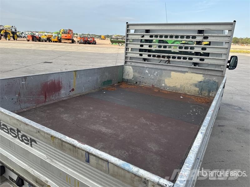Renault Master dCi120 Camion Plateau Flatbed Truck Pritschenwagen/Pritschenwagen mit Seitenklappe