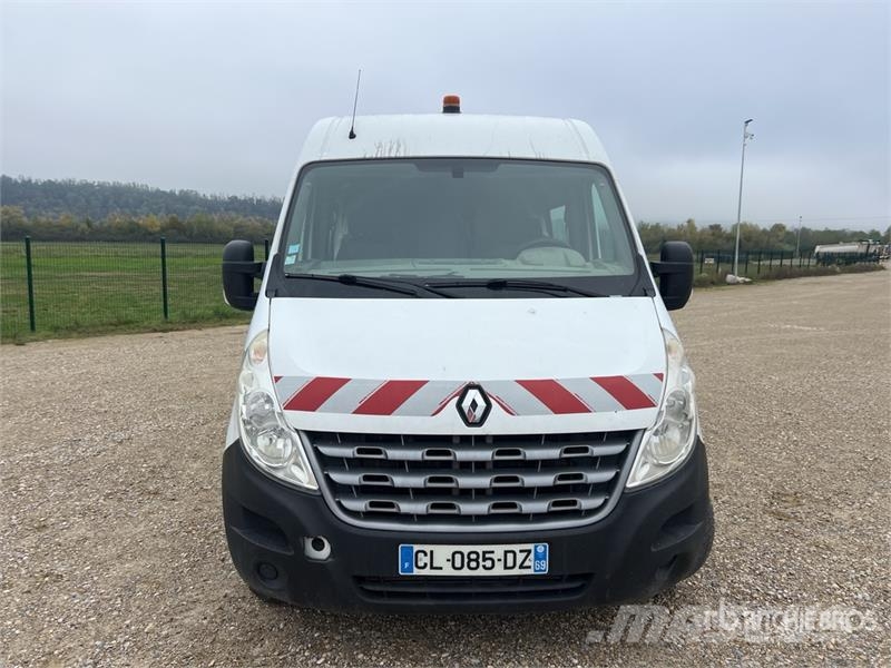 Renault Master dCi125 Vehicule Utilitaire Cargo Van شاحنة مقفلة