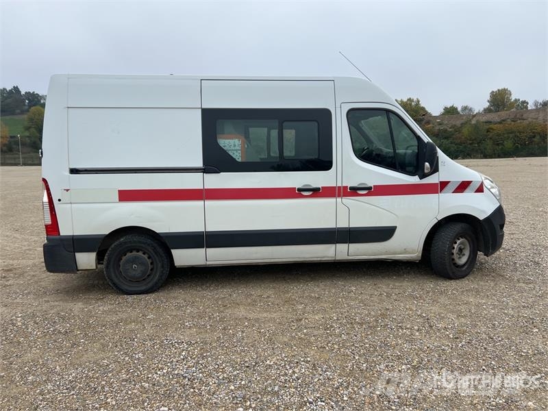 Renault Master dCi125 Vehicule Utilitaire Cargo Van شاحنة مقفلة