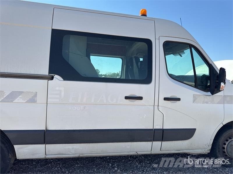 Renault Master dCi125 Vehicule Utilitaire Cargo Van (Inope Dodávky