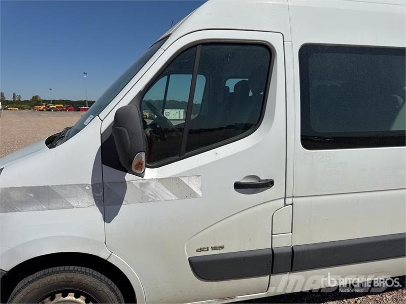 Renault Master dCi125 Vehicule Utilitaire Cargo Van (Inope Dodávky