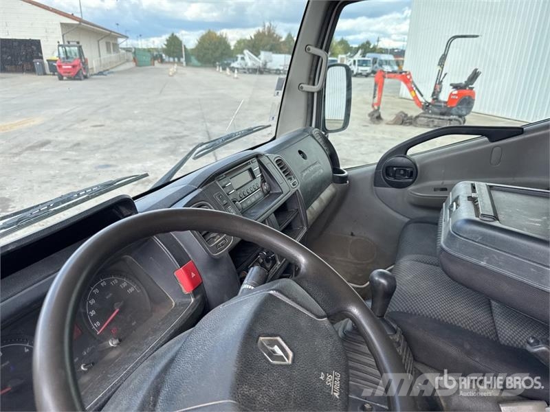 Renault Maxity 140 DXi Camion Benne Dump Truck Lastbiler med tip