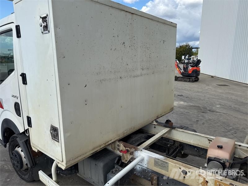 Renault Maxity 140 DXi Camion Benne Dump Truck Lastbiler med tip