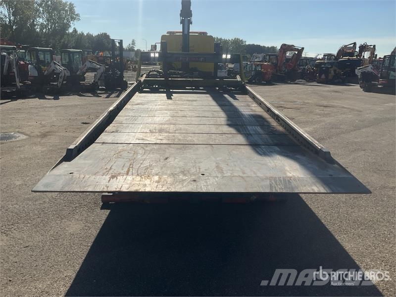 Renault MDA3C 4x2 Crane Tow Truck Carroattrezzi