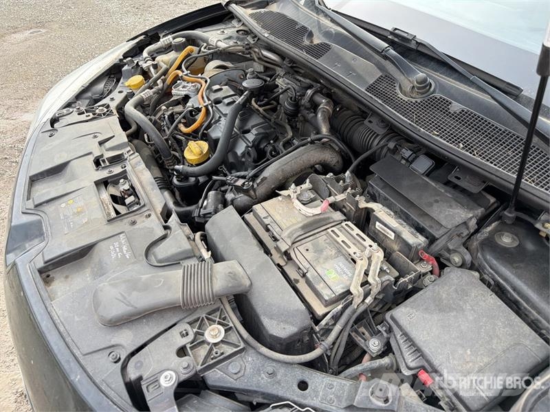 Renault Megane Automobile (Inoperable) Automobili