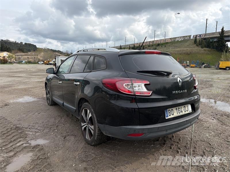 Renault Megane Automobile (Inoperable) Automobili
