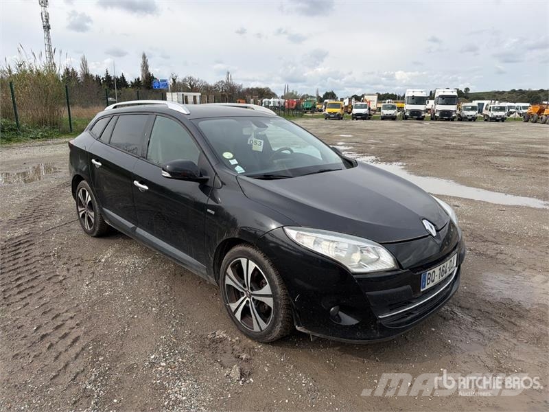 Renault Megane Automobile (Inoperable) Automobili