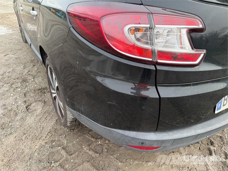 Renault Megane Automobile (Inoperable) Automobili