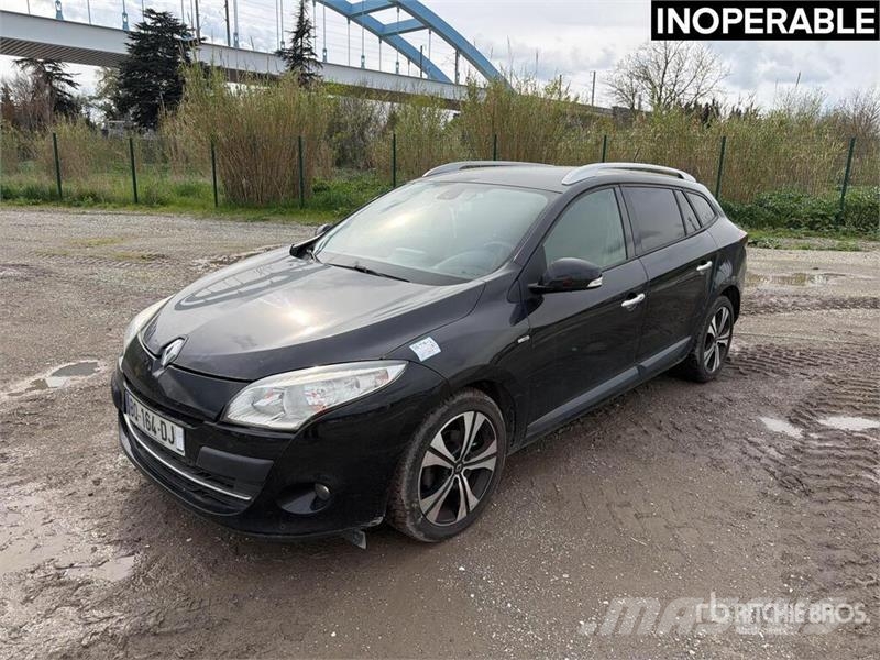 Renault Megane Automobile (Inoperable) Automobili