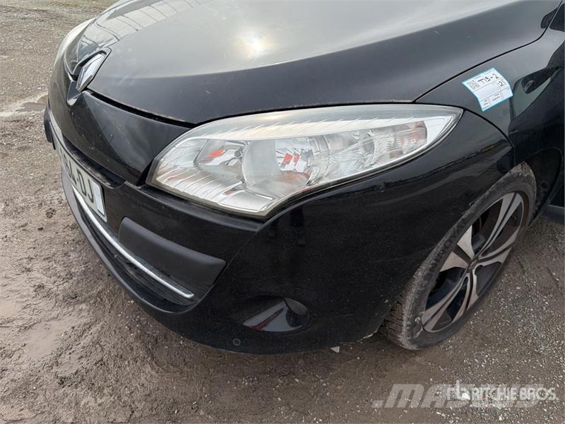 Renault Megane Automobile (Inoperable) Automobili