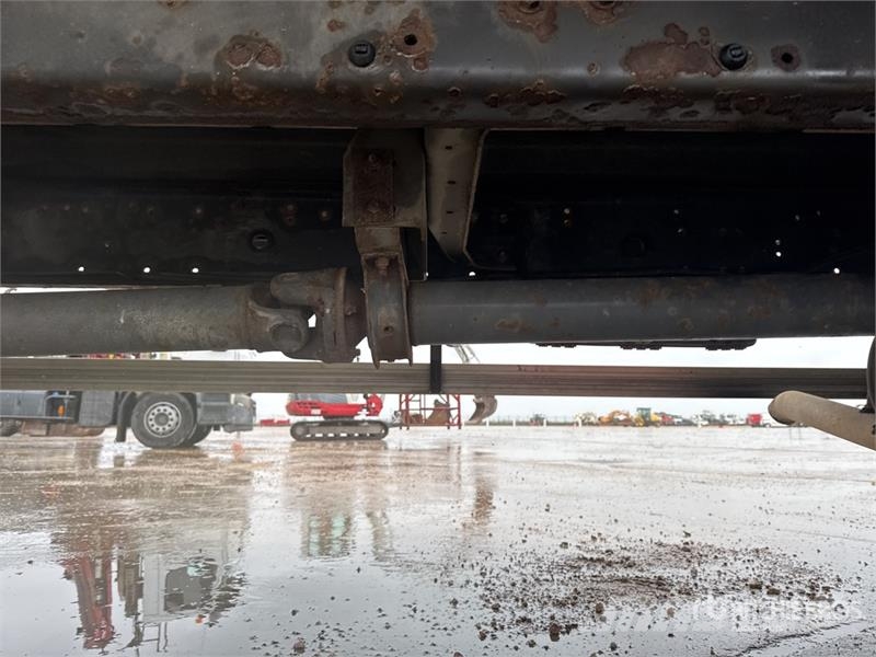 Renault Midlum 220 DXi 4x2 Van Truck Camiones caja cerrada