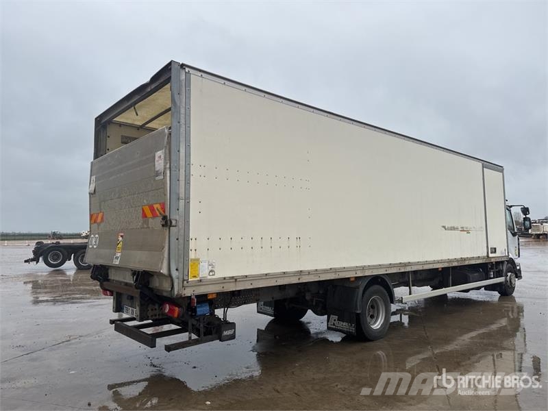 Renault Midlum 220 DXi 4x2 Van Truck Camiones caja cerrada