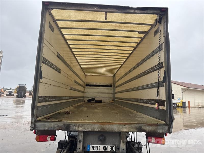 Renault Midlum 220 DXi 4x2 Van Truck Camiones caja cerrada