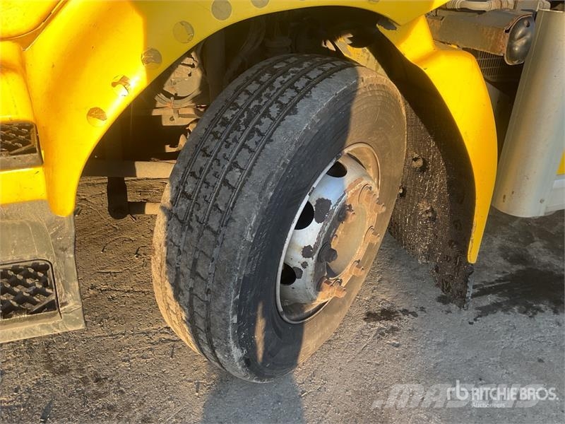 Renault Midlum 4x2 Crane Tow Truck Puksiirid