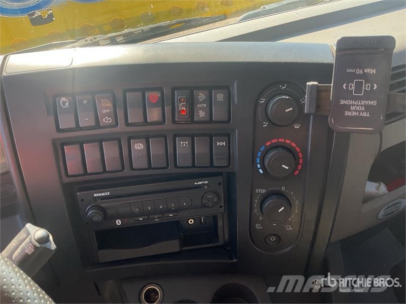 Renault Midlum 4x2 Crane Tow Truck Sleepwagens