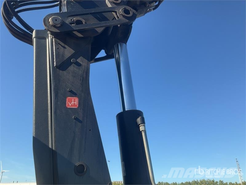 Renault Midlum 4x2 Crane Tow Truck Sleepwagens