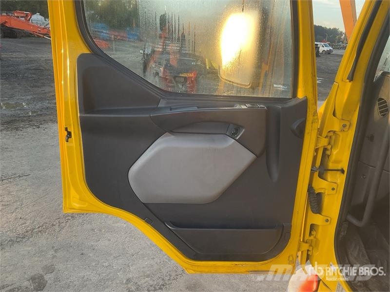 Renault Midlum 4x2 Crane Tow Truck Puksiirid