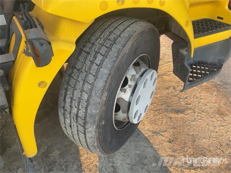 Renault Midlum 4x2 Crane Tow Truck Puksiirid