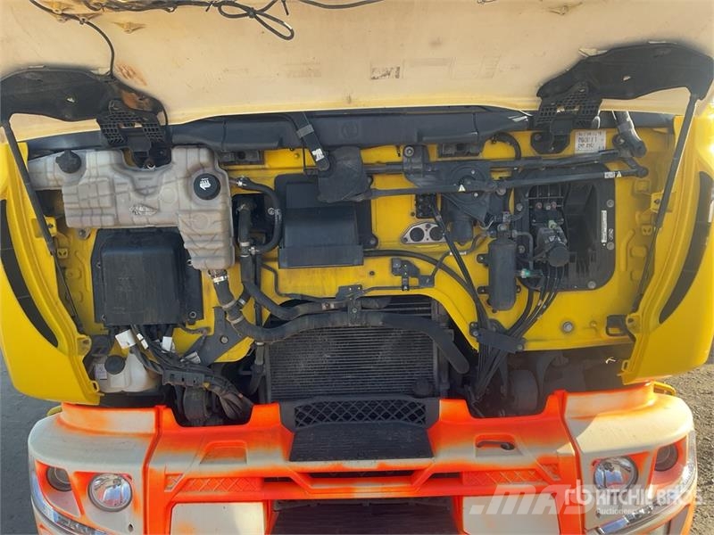 Renault Midlum 4x2 Crane Tow Truck Carroattrezzi