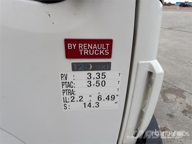 Renault MT 202 20 m on Renault Maxity 120 DXi 4x2 Camion N Camion nacelle