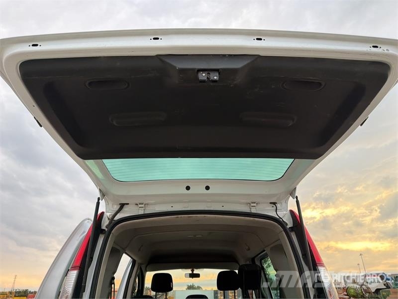 Renault New-kangoo Automobile Cars