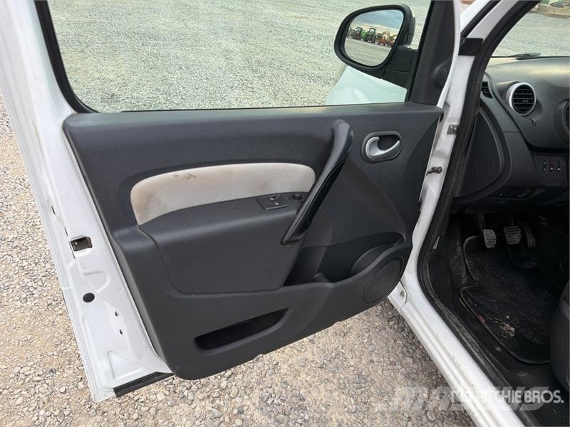 Renault New-kangoo Automobile Cars
