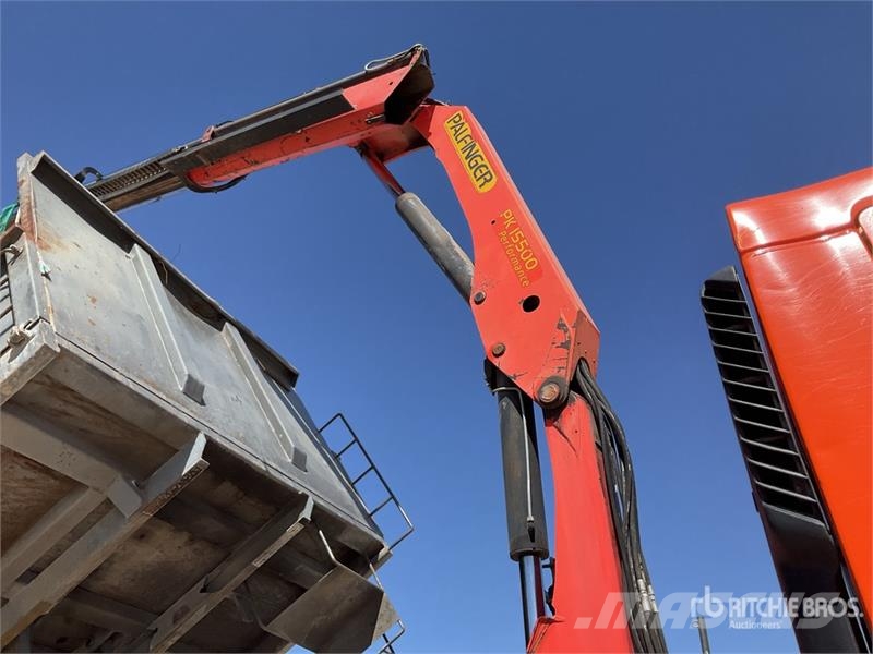 Renault Palfinger PK15500 on Renault Kerax 260 4x2 Dump T Crane trucks