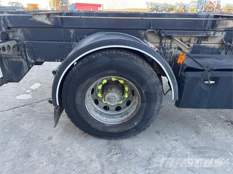 Renault Palfinger PK4501 2600 kg on  Renault Premium 4x2 C Kranwagen