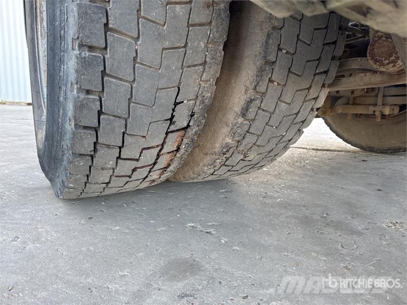 Renault Palfinger PK4501 2600 kg on  Renault Premium 4x2 C Kranwagen