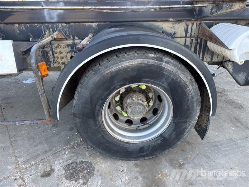 Renault Palfinger PK4501 2600 kg on  Renault Premium 4x2 C Kranwagen