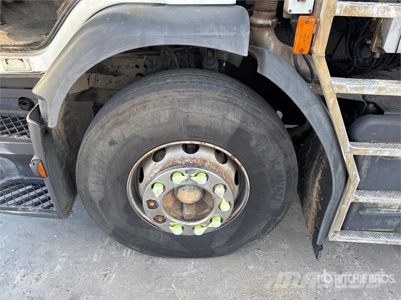Renault Palfinger PK4501 2600 kg on  Renault Premium 4x2 C Kranwagen