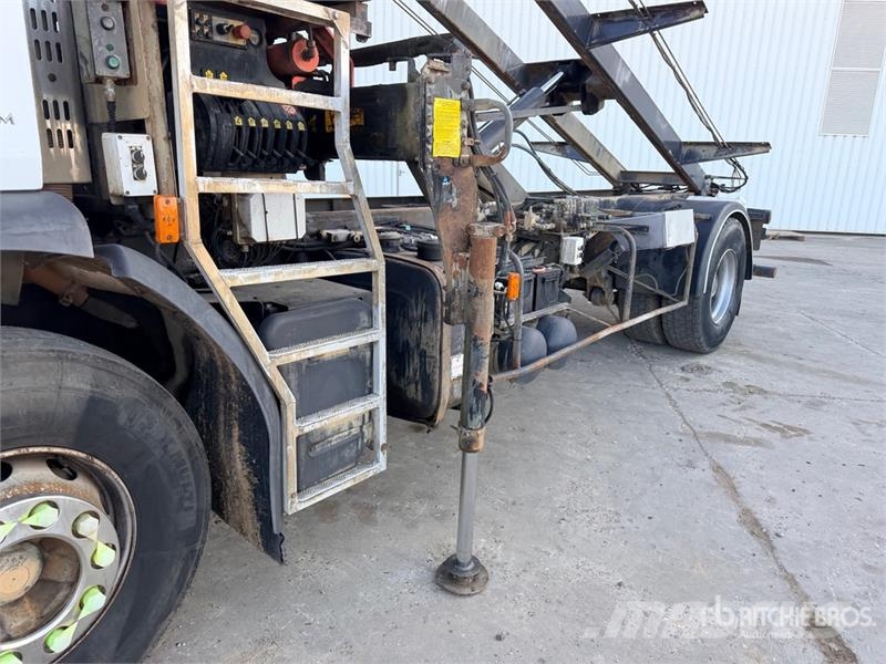 Renault Palfinger PK4501 2600 kg on  Renault Premium 4x2 C Kranwagen
