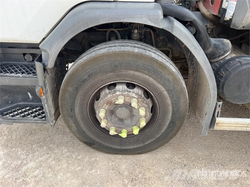 Renault PK16001-KB 3900 kg on Renault Premium Lander 380 D شاحنات الرافعات