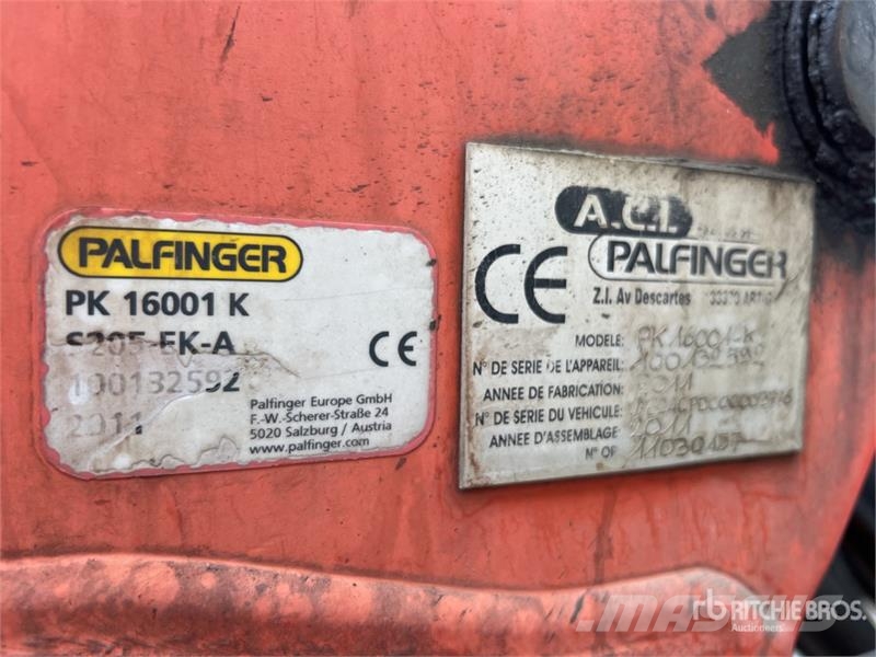 Renault PK16001-KB 3900 kg on Renault Premium Lander 380 D شاحنات الرافعات