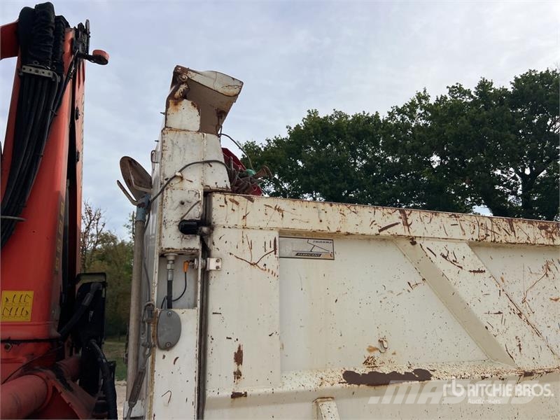 Renault PK16001-KB 3900 kg on Renault Premium Lander 380 D شاحنات الرافعات