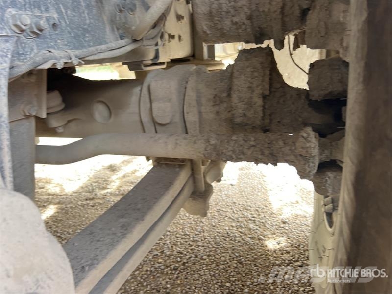 Renault PK16001-KB 3900 kg on Renault Premium Lander 380 D شاحنات الرافعات
