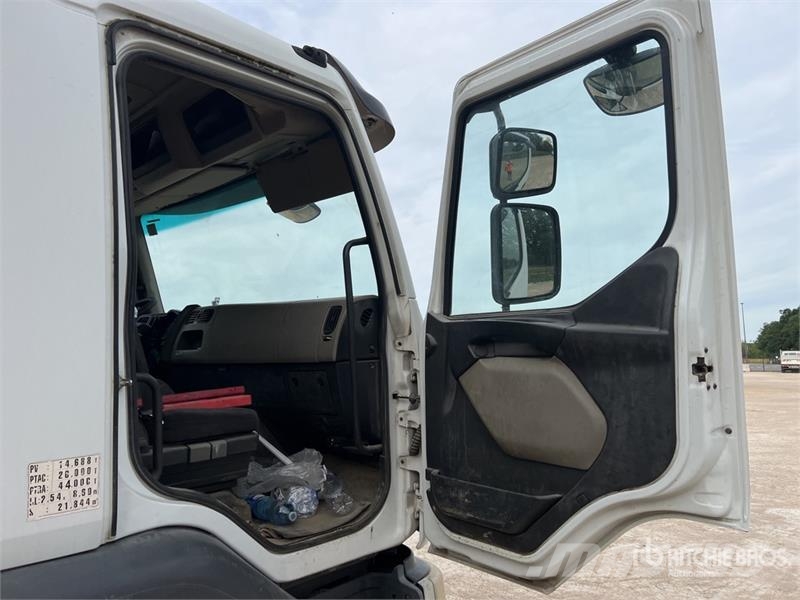 Renault PK16001-KB 3900 kg on Renault Premium Lander 380 D شاحنات الرافعات