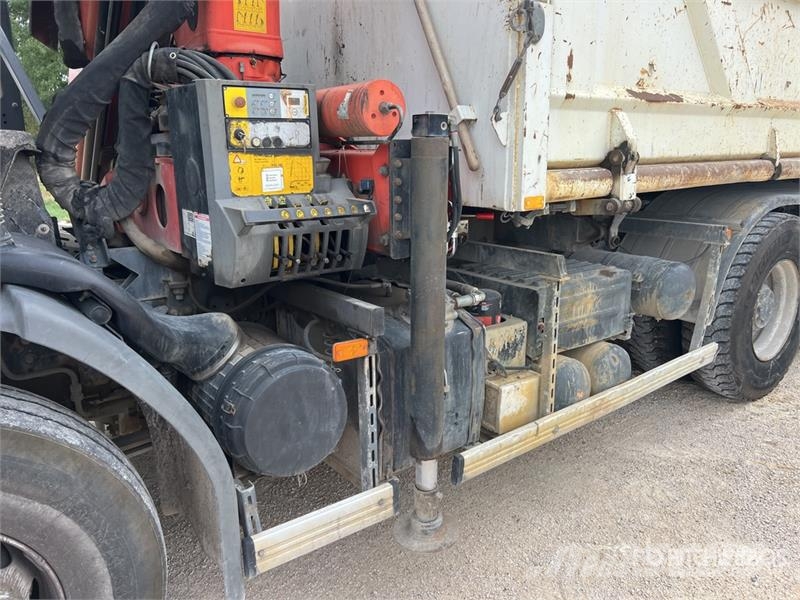 Renault PK16001-KB 3900 kg on Renault Premium Lander 380 D شاحنات الرافعات