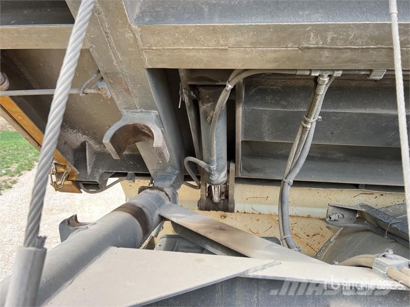 Renault PK16001-KB 3900 kg on Renault Premium Lander 380 D شاحنات الرافعات