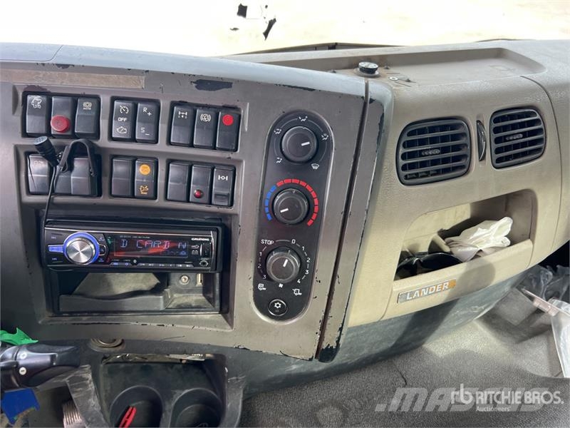 Renault PK16001-KB 3900 kg on Renault Premium Lander 380 D شاحنات الرافعات
