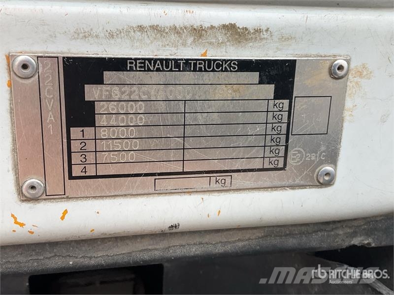 Renault PK23500 Knuckle Boom on Renault 385.26 6x2 Flatbed Kamioni sa kranom