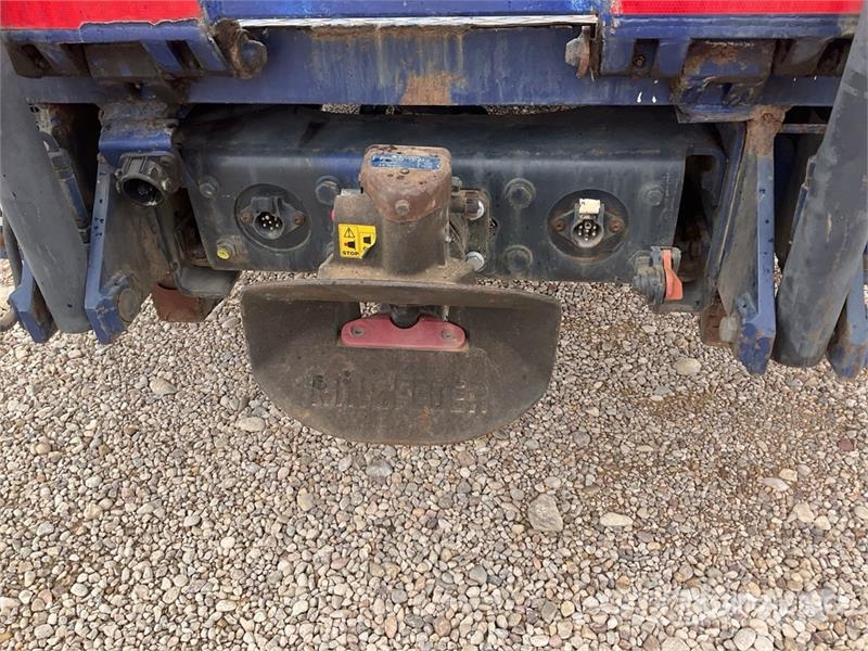 Renault PK23500 Knuckle Boom on Renault 385.26 6x2 Flatbed Kamioni sa kranom